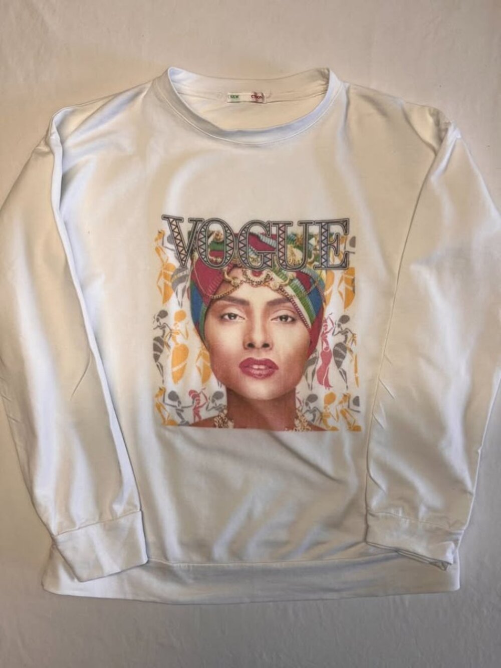 Vogue Graphic Art Print White Crewneck Sweatshirt Pullover Size M/L